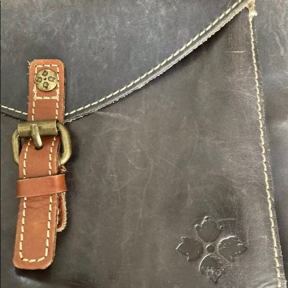 Navy/Gray Flap Leather Handbag Crossbody Medium - Picture 3 of 12